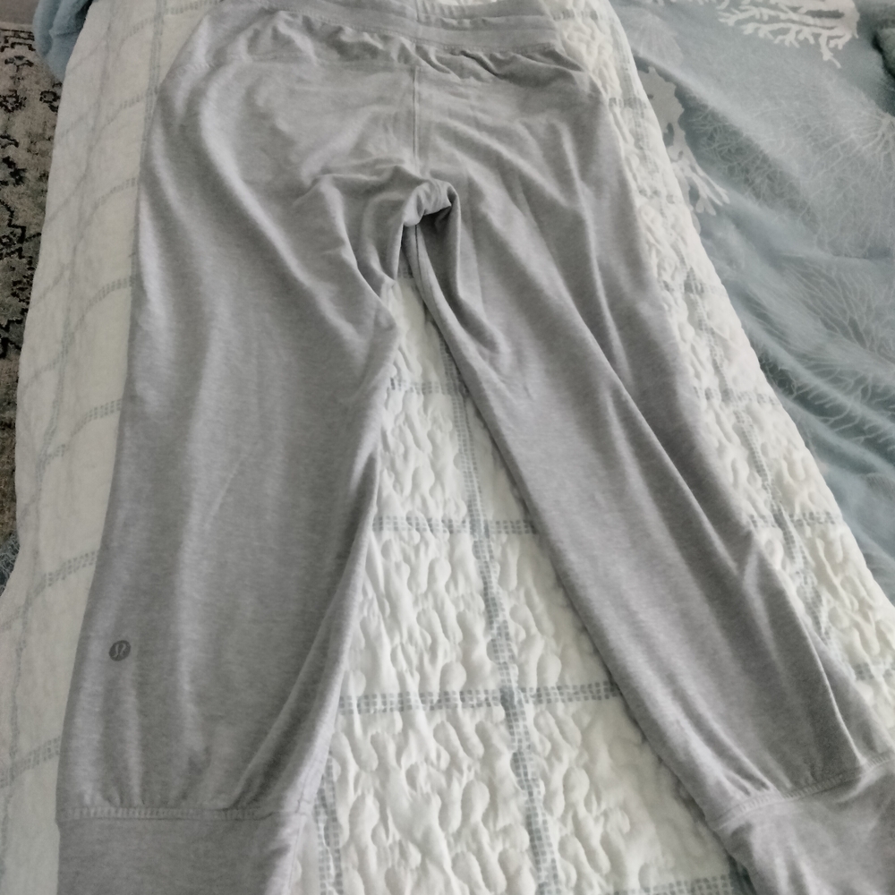 Lululemon Gray Leggings